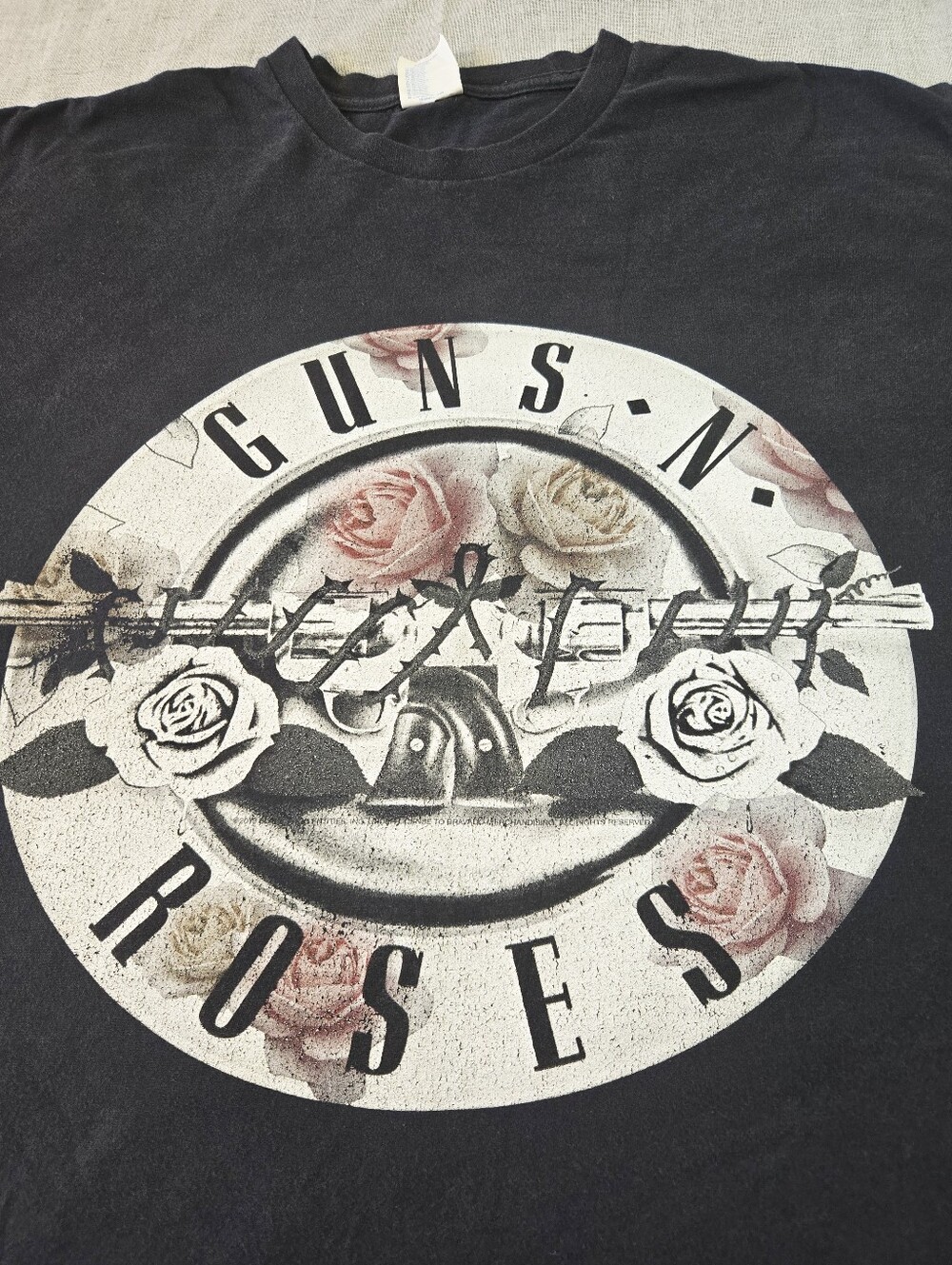 Guns N' Roses Classic Bullet Logo Graphic T-Shirt Mens XL Black 100% Cotton - Picture 2 of 8